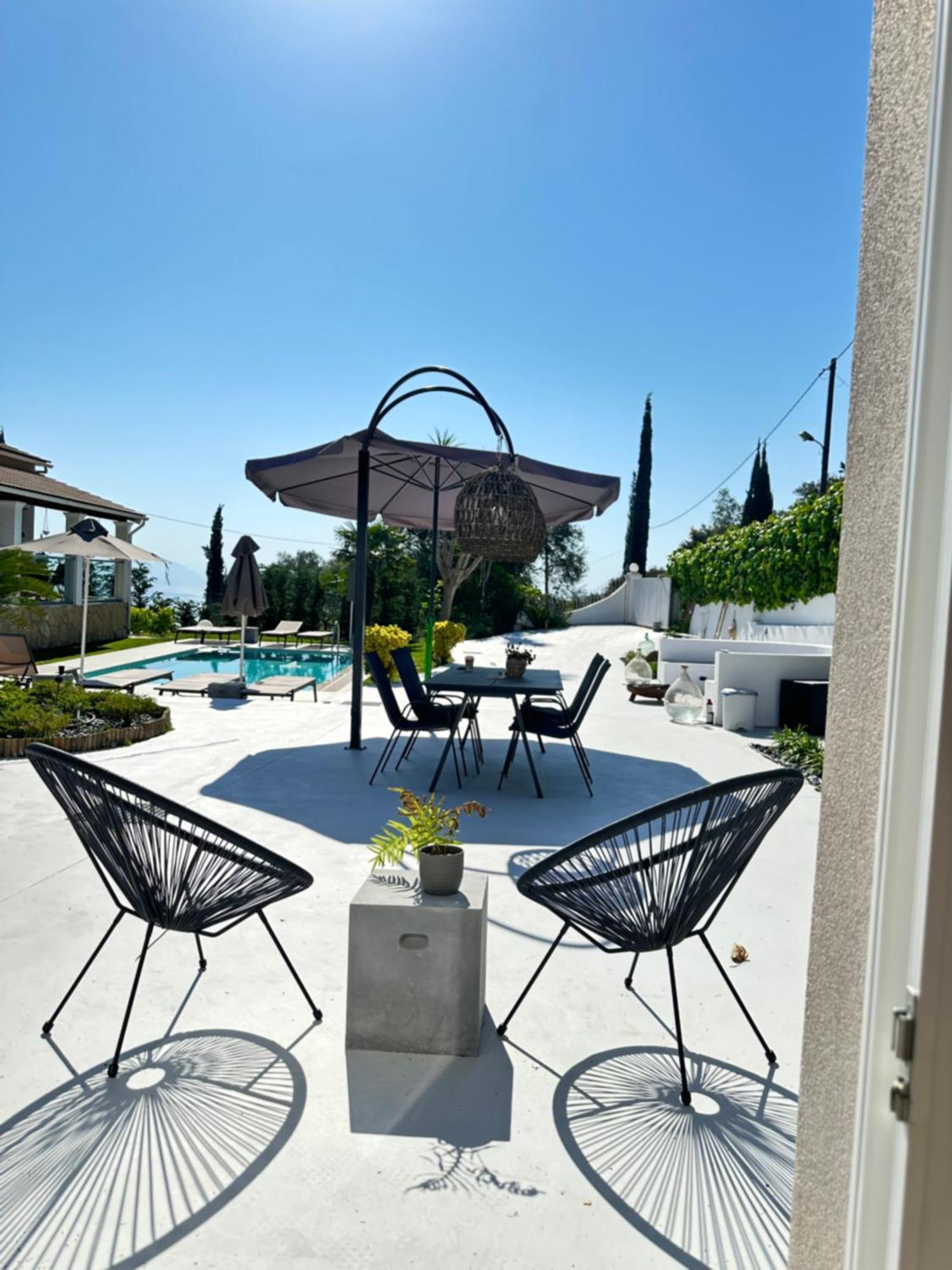 Grande Terra Villas With Swimming Pool Spartylas Exteriér fotografie